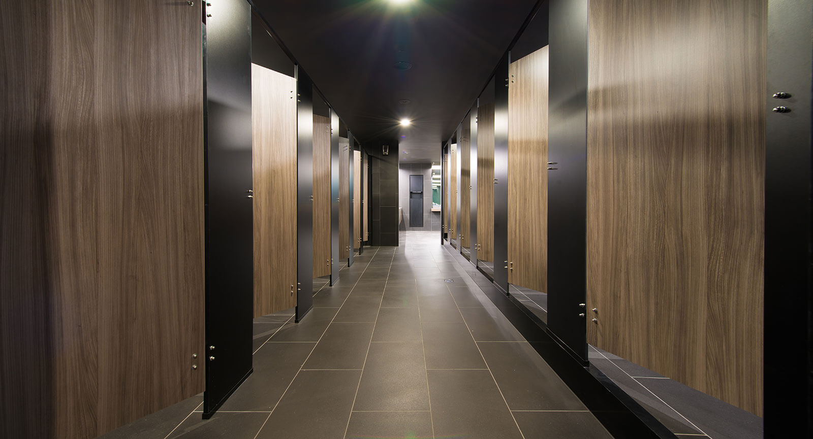 Grant Hyatt Melbourne - Hotel Interior Design - Walkway
